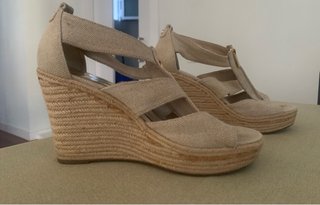 Sandalias Cuña Michael Kors color arena