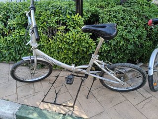 2 Bicicletas Plegables Grises