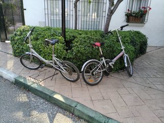2 Bicicletas Plegables Grises