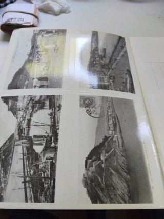 2 libros con postales antiguas de Donostia y Euska