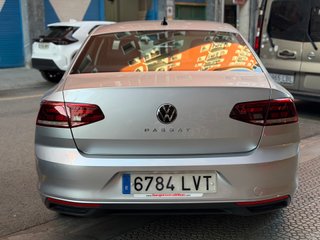 Volkswagen Passat 2.0 TDI año 2021