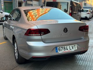 Volkswagen Passat 2.0 TDI año 2021
