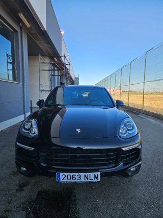 Porsche Cayenne 2015