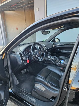 Porsche Cayenne 2015