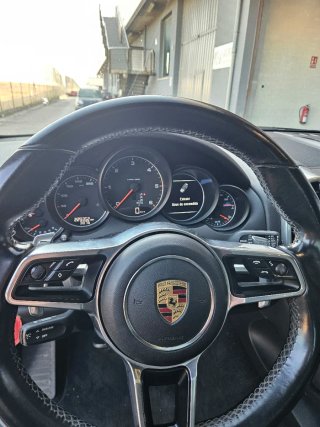 Porsche Cayenne 2015