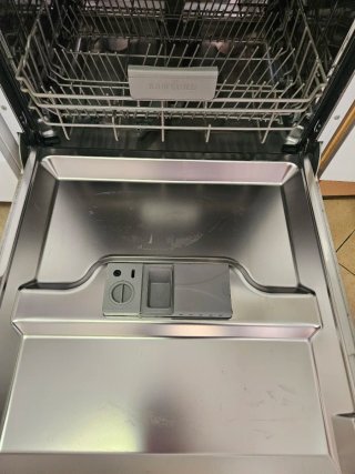 Lavavajillas Samsung , dos años poco uso.