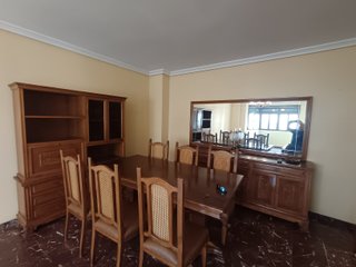 Conjunto Comedor y Mueble Salón Madera