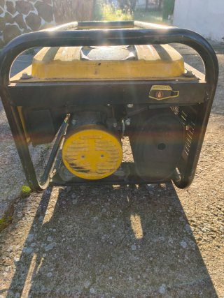 Generador Greencut AV3000 Gasolina (No Arranca)
