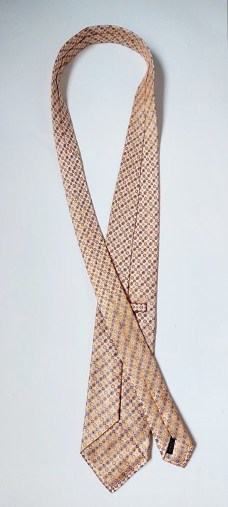 Elegante cravatta in seta