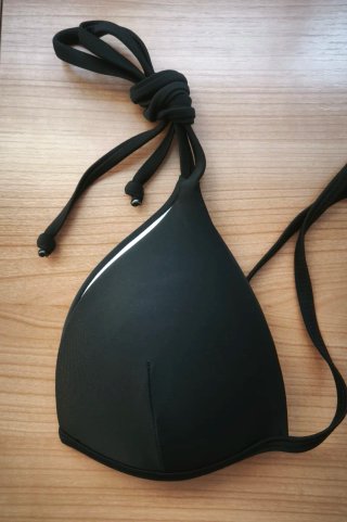 Bikini negro