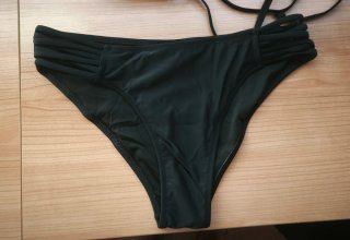 Bikini negro