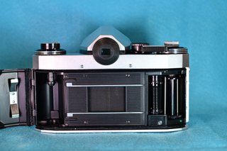 Cámara Praktica Super TL analógica
