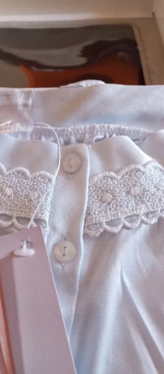Camisón marca Arabesco, talla 58, color celeste