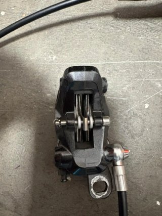 Freno delantero Shimano XTR M8000