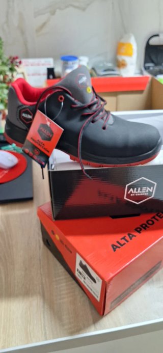 Zapatos de protección Allen negros y rojos