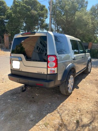 Land Rover Discovery 2012