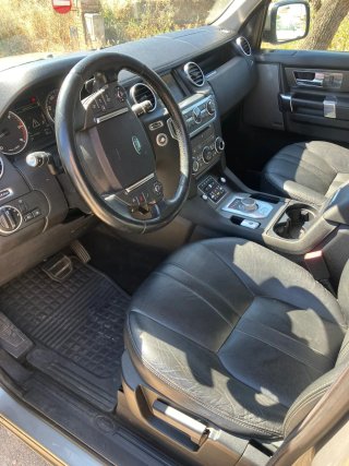 Land Rover Discovery 2012