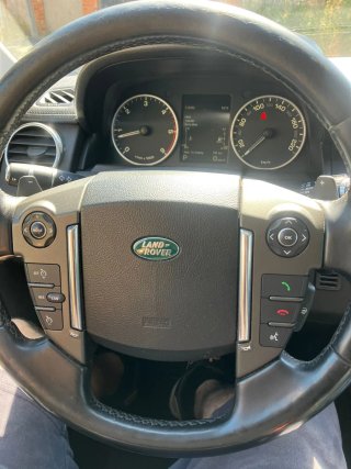 Land Rover Discovery 2012