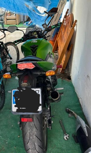 Se vende Kawasaki 750 z