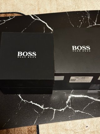Reloj BOSS Negro y Dorado