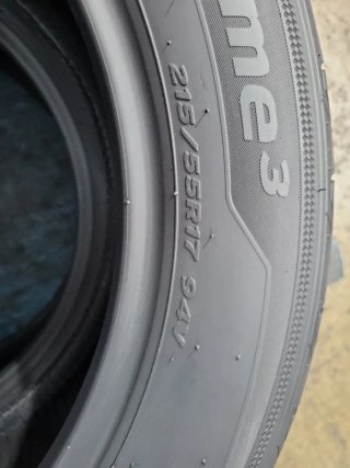 2 Neumáticos  215/55 R17 Hankook