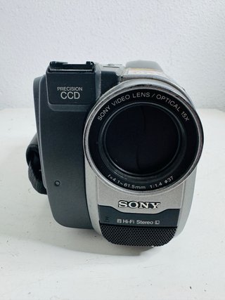 Sony Handycam Vision Video 8 CCD-TRV34