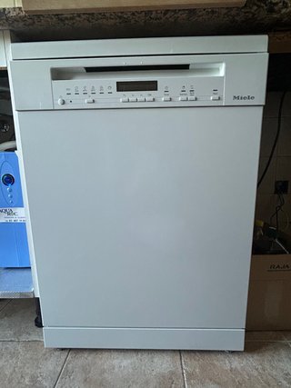 Lavavajillas Miele Casi Nuevo