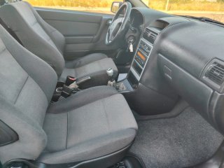 Opel Astra 2004
