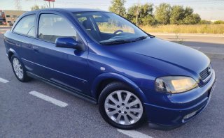 Opel Astra 2004