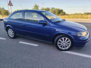 Opel Astra 2004