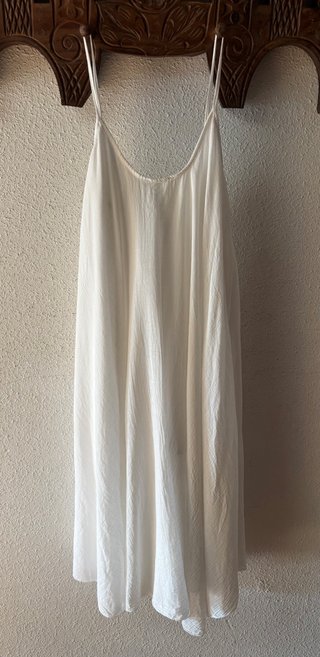 Vestido blanco de algodón con tirantes
