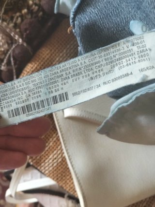 Pantalón vaquero Zara perlas tobillo