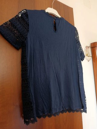 Blusa pizzo blu