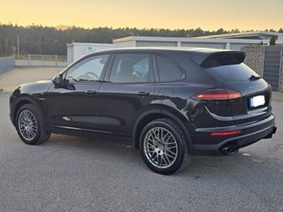 Porsche Cayenne 2015