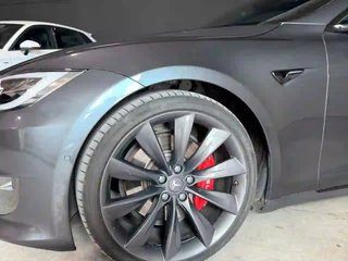 TESLA Model S 100D 4WD