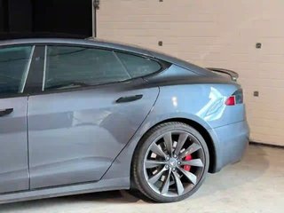 TESLA Model S 100D 4WD