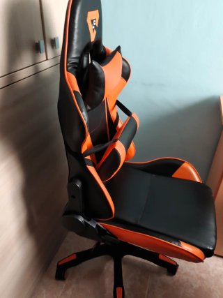 Silla Gaming LS Naranja y Negra
