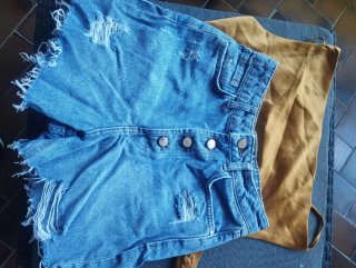 Shorts vaqueros desgastados
