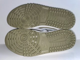 Nike Travis Scott Olive Green Talla 43