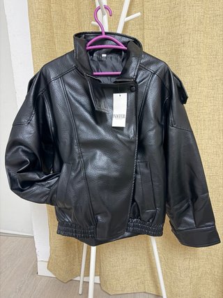 Chaqueta de cuero negra mujer
