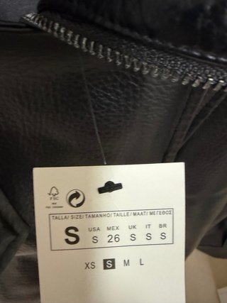 Chaqueta de cuero negra mujer