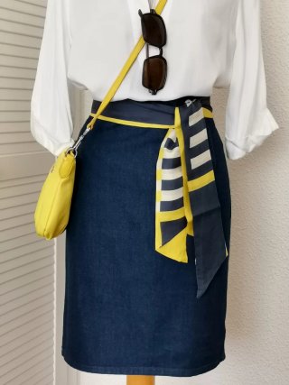 Falda vaquera Carolina Herrera, 10