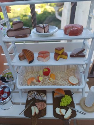 Queso para  casa de muñecas o dioramas