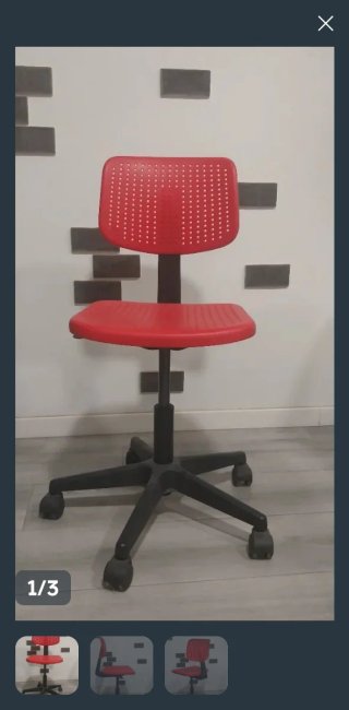 Silla giratoria Ikea roja y negra
