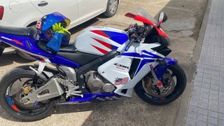 Honda CBR 600 RR 2004