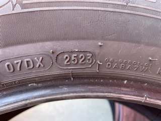 Juego 4 Neumáticos 235/65R17 PRACTICAMENTE NUEVOS