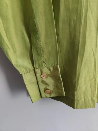 Camisa verde lima,Caramelo