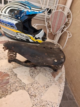 Sillín de bicicleta antiguo con muelles