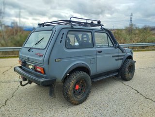 Lada Niva 1997