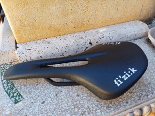Sillín Fizik Antares Carbono